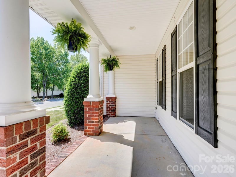 2025 Gable Way Ln, Matthews, NC 28104