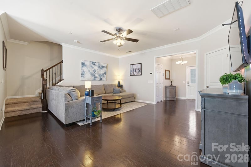 2441 Diplomat Ln, Charlotte, NC 28210