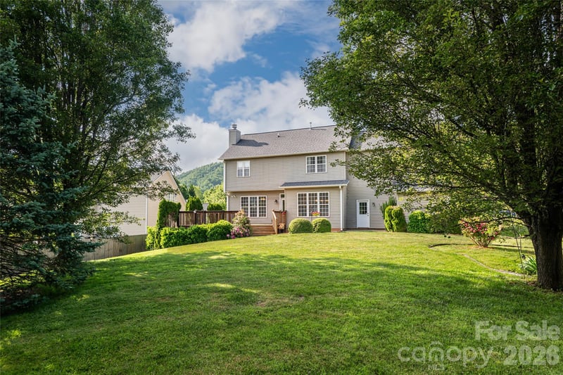 48 Brownstone Ct, Fletcher, NC 28732