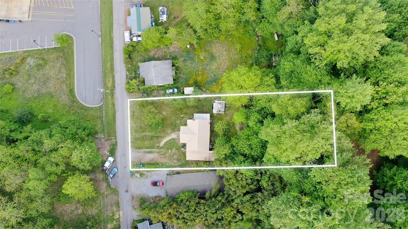 205 Frazier St, Waynesville, NC 28786