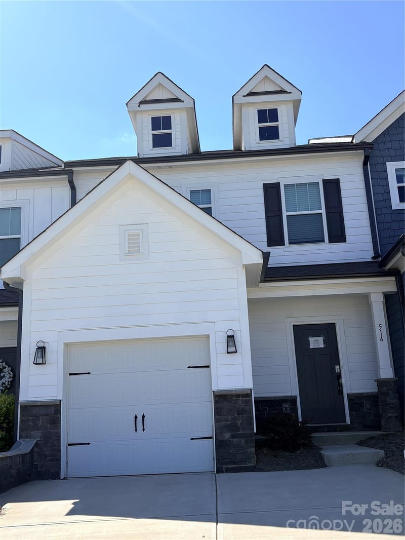 514 Station St, Clover, SC 29710