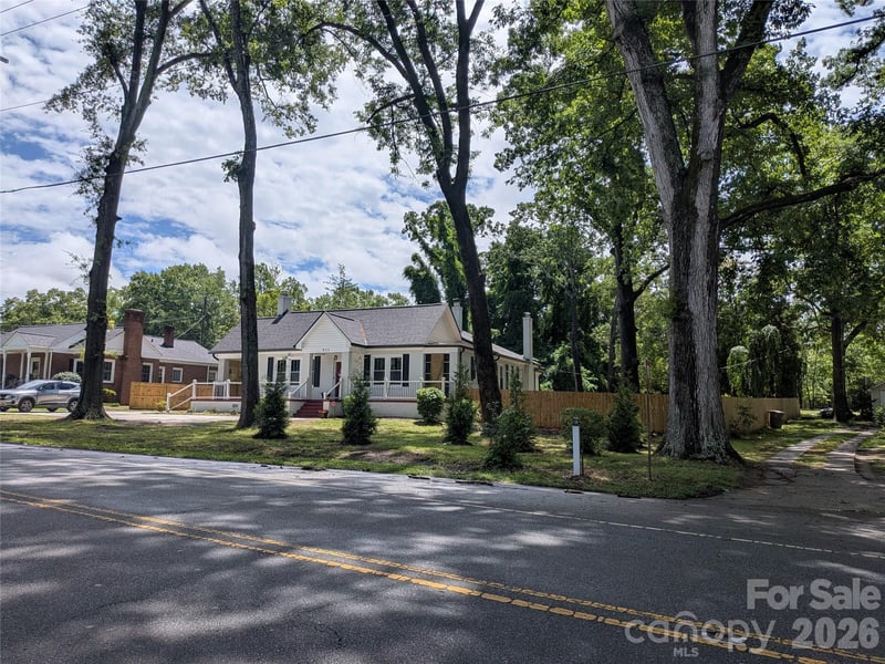 933 Warren St, Shelby, NC 28150