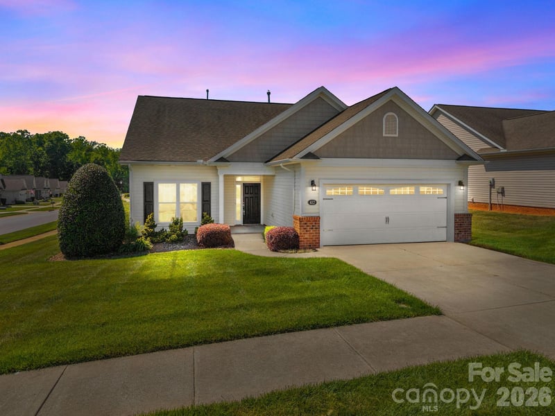412 Garner Dr, Salisbury, NC 28146