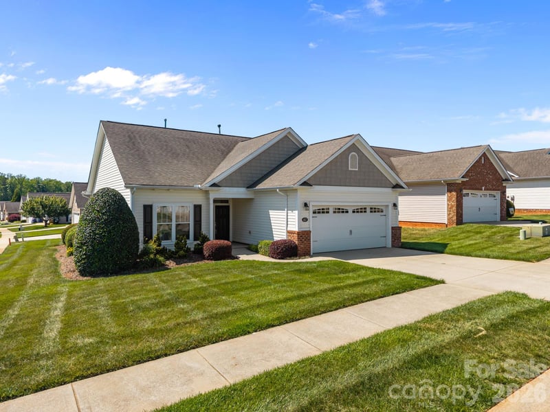 412 Garner Dr, Salisbury, NC 28146