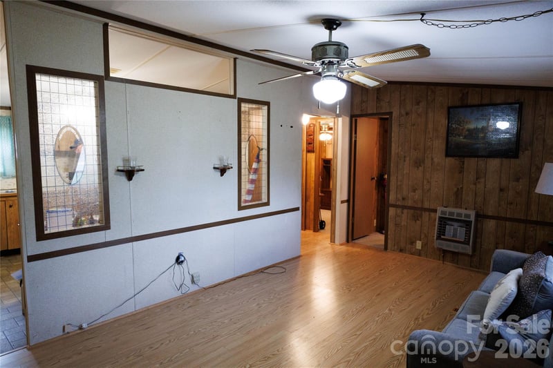 318 Tuckers Grove Rd, Statesville, NC 28625