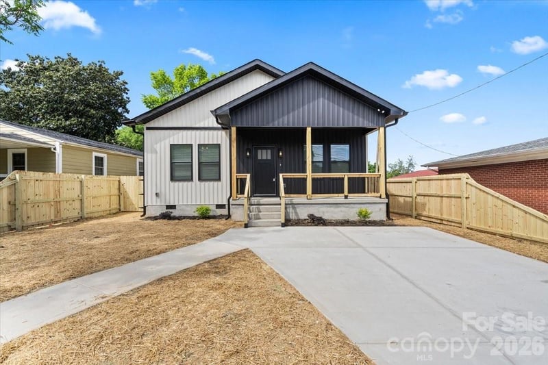 220 Lincoln St, Concord, NC 28025