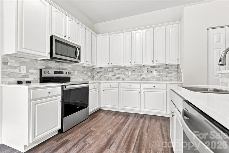 6111 Gatesville Ln, Charlotte, NC 28270