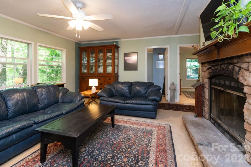 159 Marcellina Dr, Fairview, NC 28730