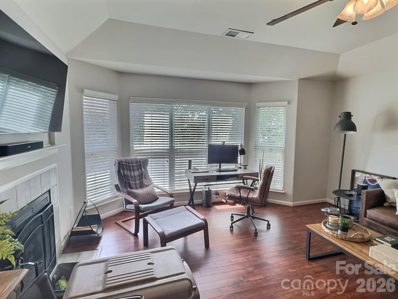 513 Graham St, Charlotte, NC 28202
