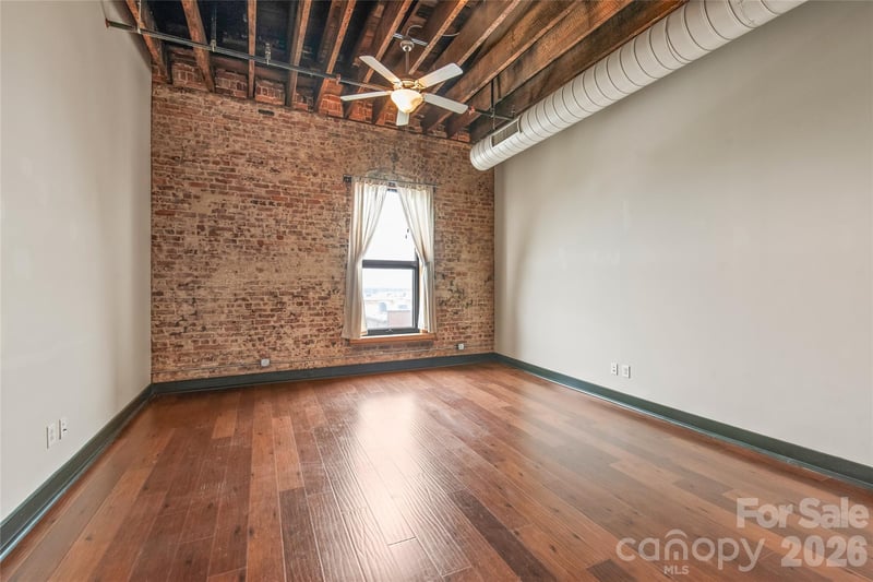 100 Main Ave #402, Gastonia, NC 28052