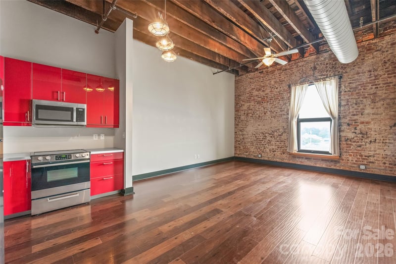 100 Main Ave #402, Gastonia, NC 28052