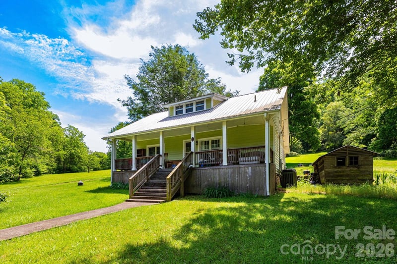 329 Fork Rd, Barnardsville, NC 28709