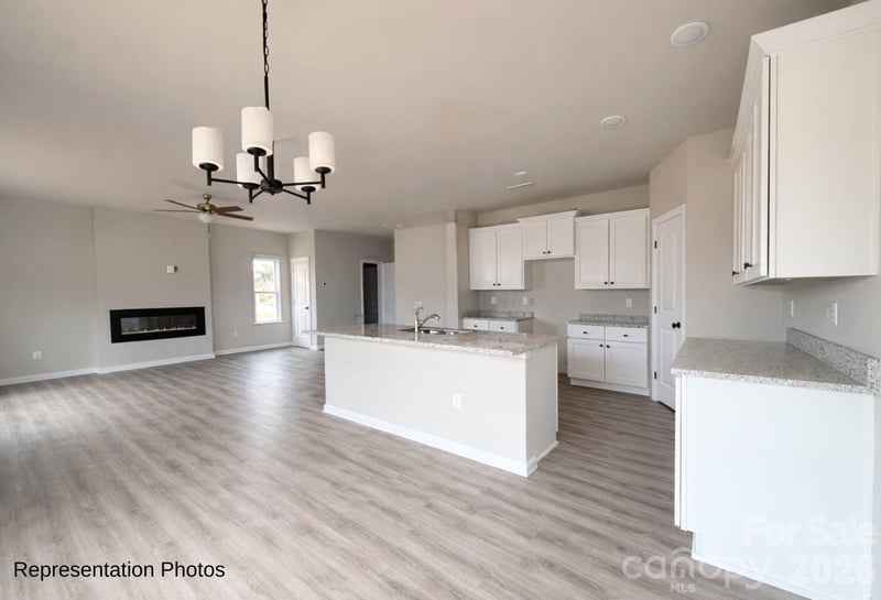 209 Roxanna Ct, Shelby, NC 28152