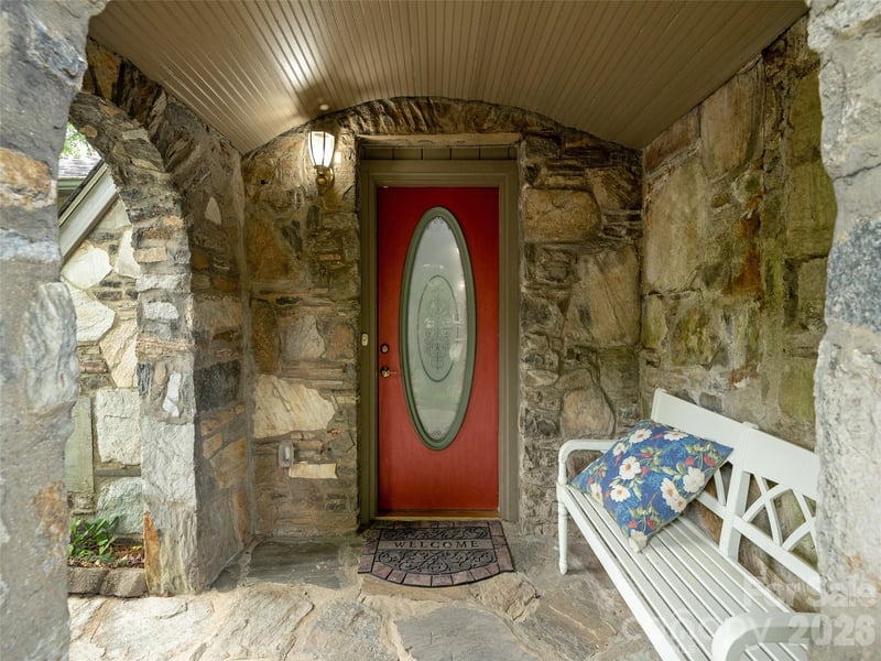 115 Oakland Rd, Asheville, NC 28801