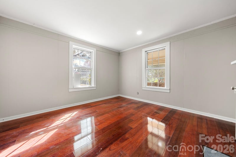 224 Bush St, Gastonia, NC 28056