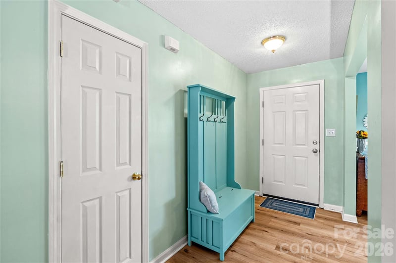 1174 Mocksville Hw, Statesville, NC 28625