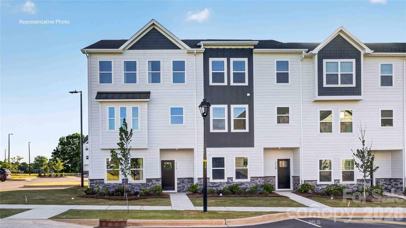 226 E Morehouse Ave #TWNH F, Mooresville, NC 28117