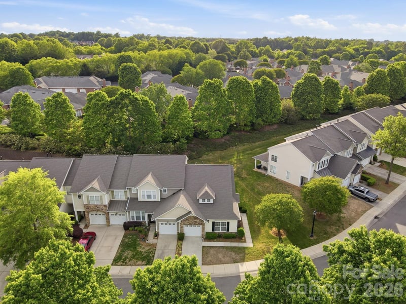 6120 Pale Moss Ln, Charlotte, NC 28269