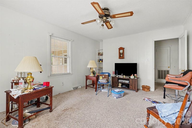 5401 Flat Creek Rd, Heath Springs, SC 29058