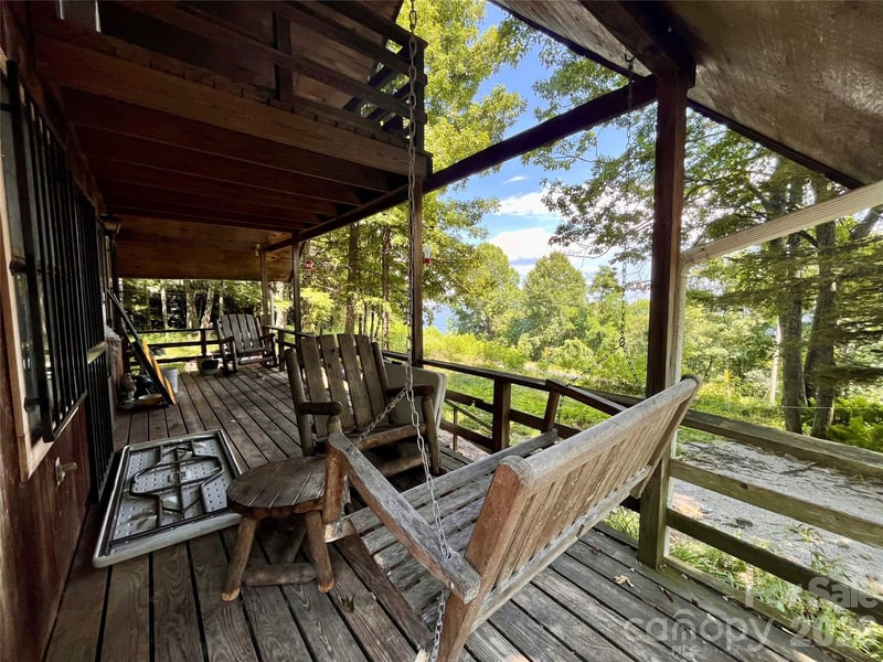 200 Osborn Knob Rd, Marion, NC 28752