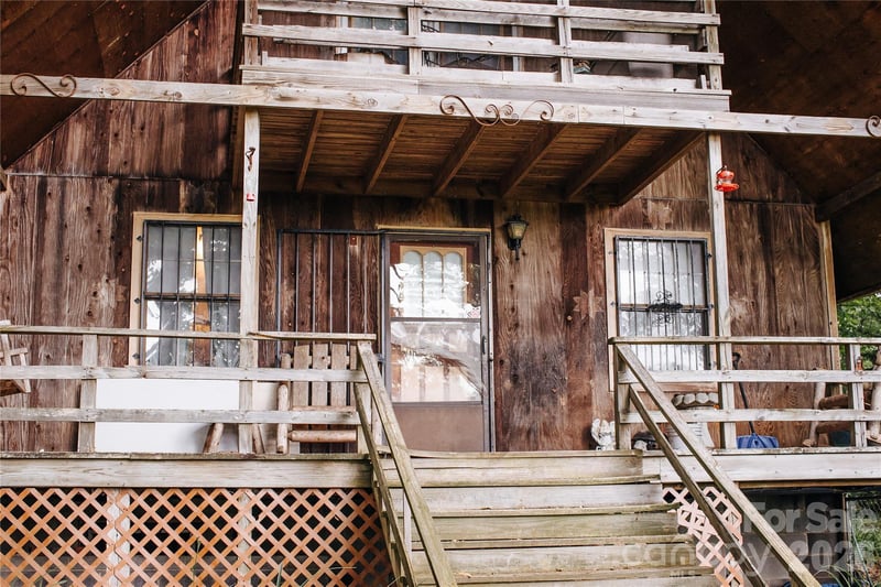 200 Osborn Knob Rd, Marion, NC 28752