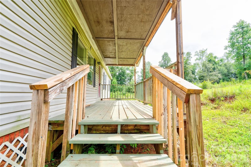 136 Foxhill Dr, Shelby, NC 28150
