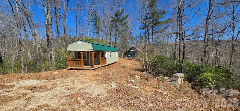 90 Kimiko Ln #30&31, Balsam Grove, NC 28708