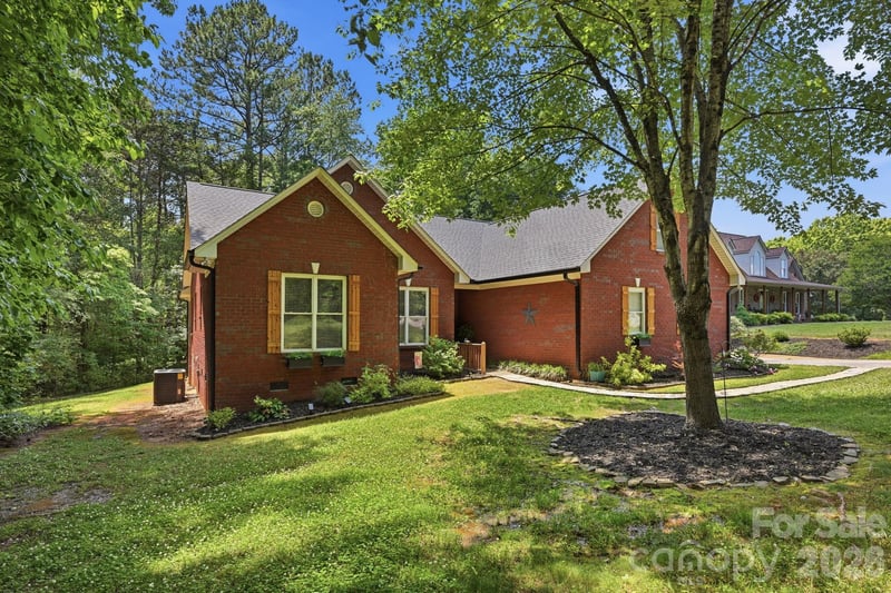 145 Upper Spencer Mountain Rd, Stanley, NC 28164