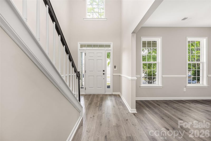 13834 Riding Hill Ave, Charlotte, NC 28213