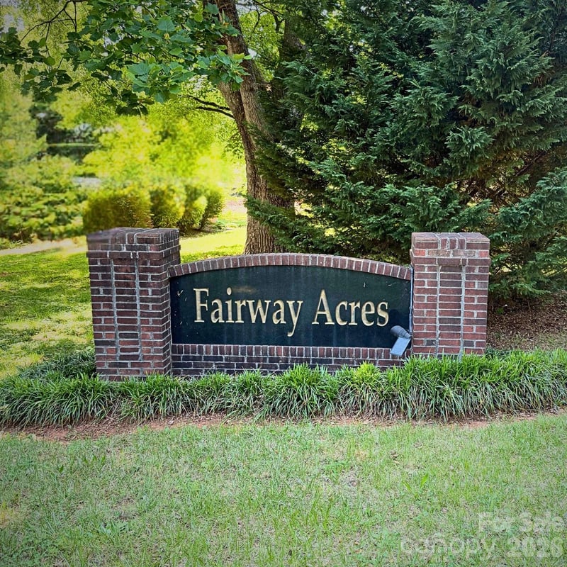 1243 Beechwood Dr, Newton, NC 28658