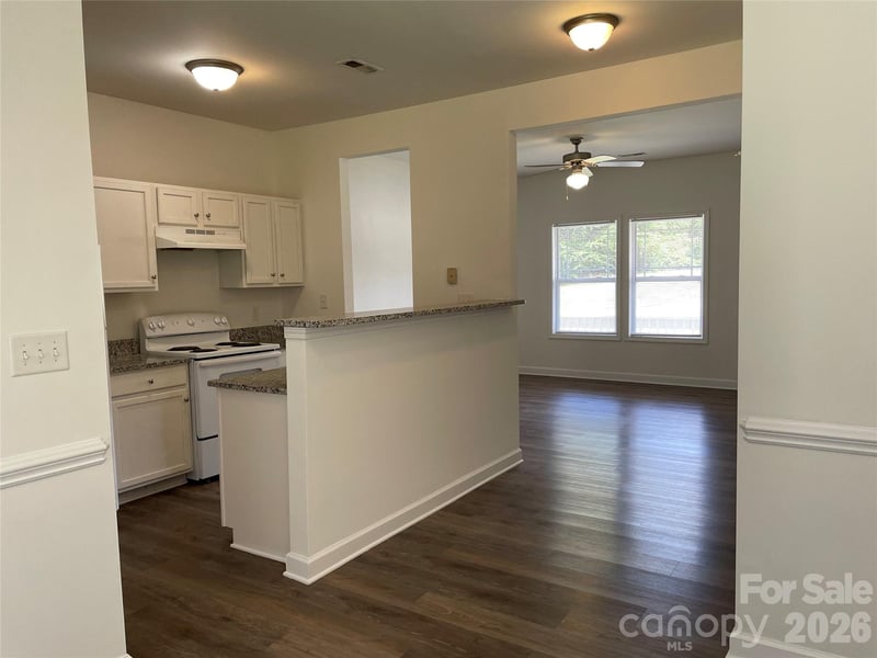 7723 Keistlers Store Rd, Sherrills Ford, NC 28673