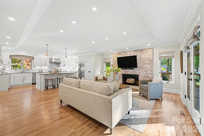 5500 Mcalpine Farm Rd, Charlotte, NC 28226