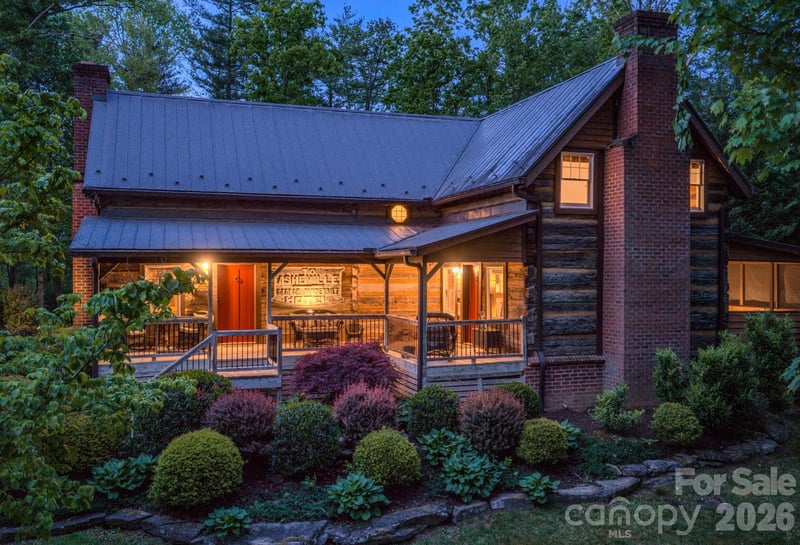 75 Old Gap Creek Rd, Fairview, NC 28730