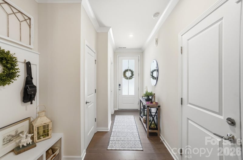 537 Madison Falls Ct, Fort Mill, SC 29708