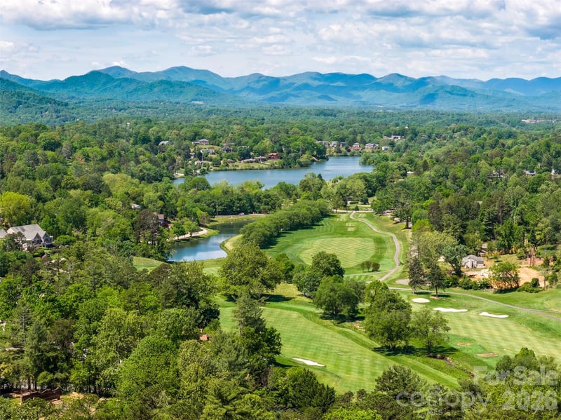 101 Beaver Ridge Rd, Asheville, NC 28804