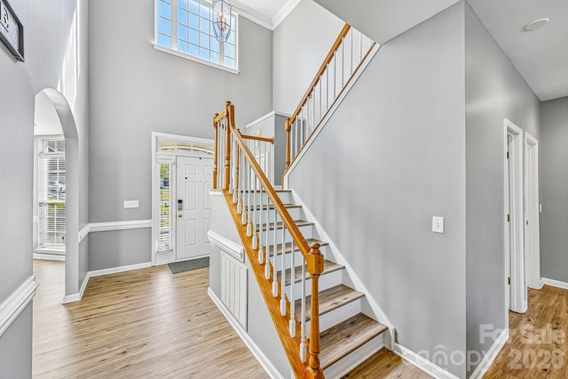5755 Cambridge Bay Dr, Charlotte, NC 28269