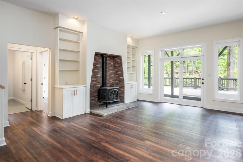 201 Covewood Trl, Asheville, NC 28805