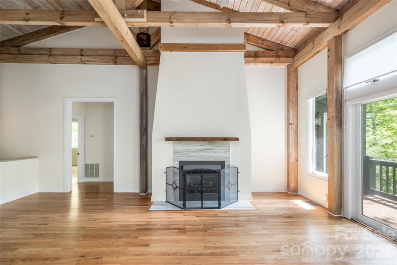 201 Covewood Trl, Asheville, NC 28805