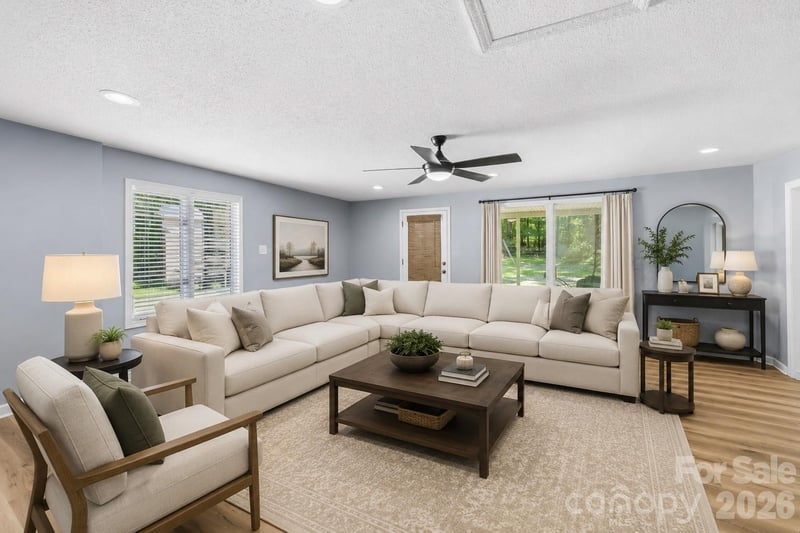 217 Robinson Ave, Matthews, NC 28104