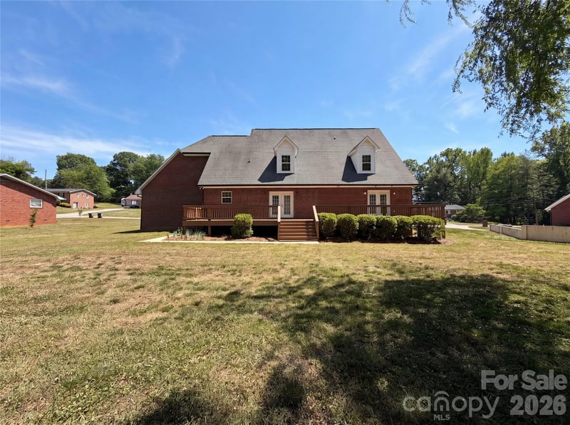 134 Springway Dr, Kannapolis, NC 28081
