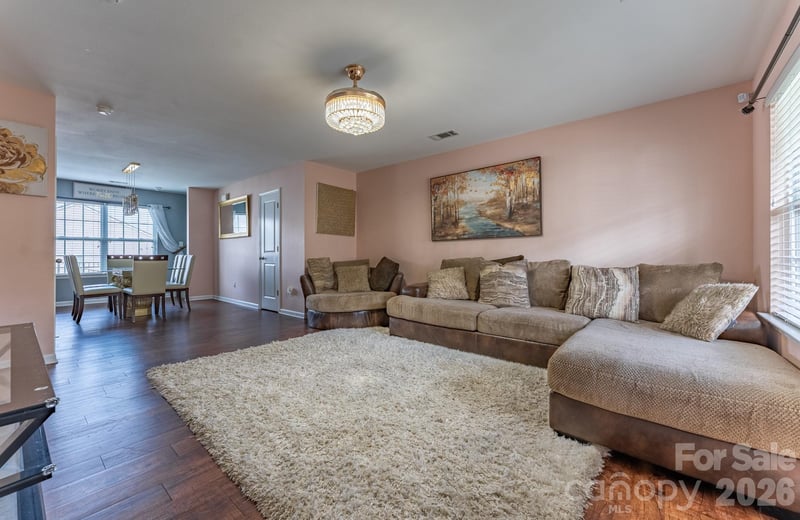 985 Sundance Dr, Gastonia, NC 28054