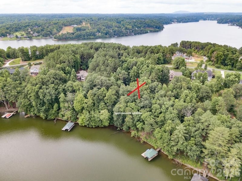 6128 Plantation Pointe Dr #70, Granite Falls, NC 28630