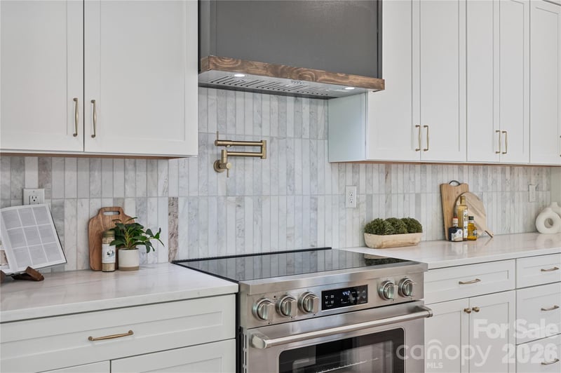 460 Riddle Mill Rd, Clover, SC 29710