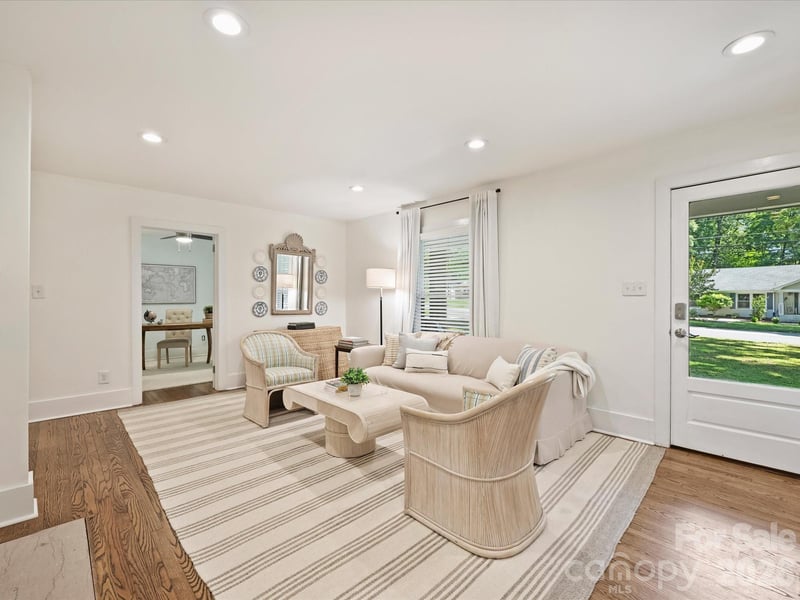 6610 Burlwood Rd, Charlotte, NC 28211