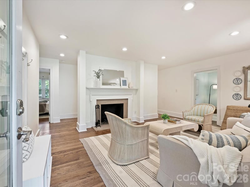 6610 Burlwood Rd, Charlotte, NC 28211