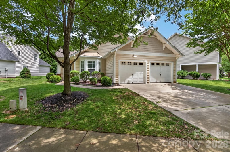 1389 Millbank Dr, Matthews, NC 28104