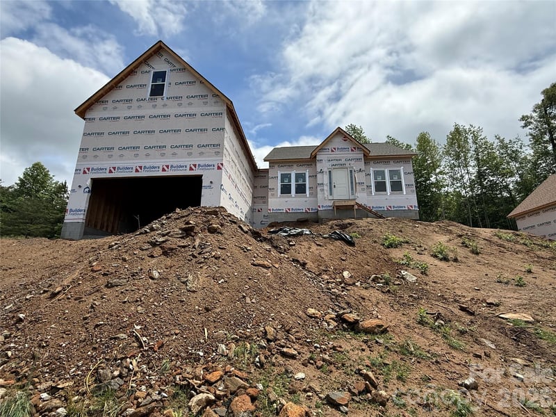 405 Huntington Woods St, Lenoir, NC 28645