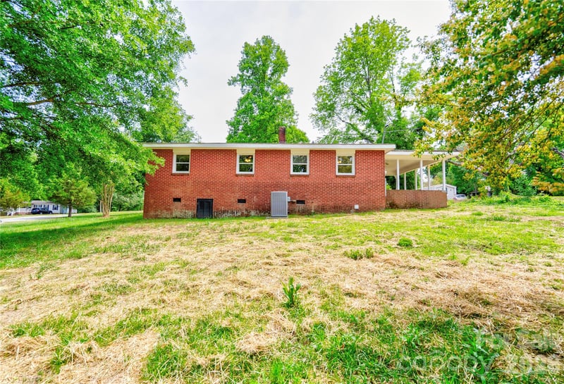 153 Greene Rd, Forest City, NC 28043