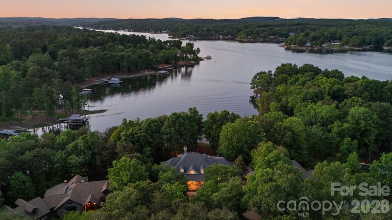 191 Porters Glen, New London, NC 28127