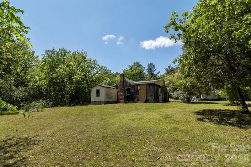 911 Center Rd, Chester, SC 29706